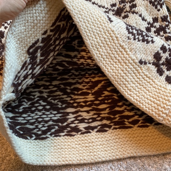 Vintage Y2K American Eagle hand knit alpine lambswool cream and brown sweater - Picture 7 of 7
